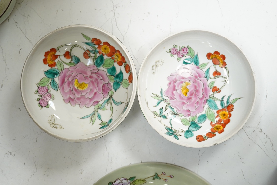 A Chinese celadon and blue and white vase, a dish decorated with birds and flowers and a pot and cover, largest 23cm in diameter